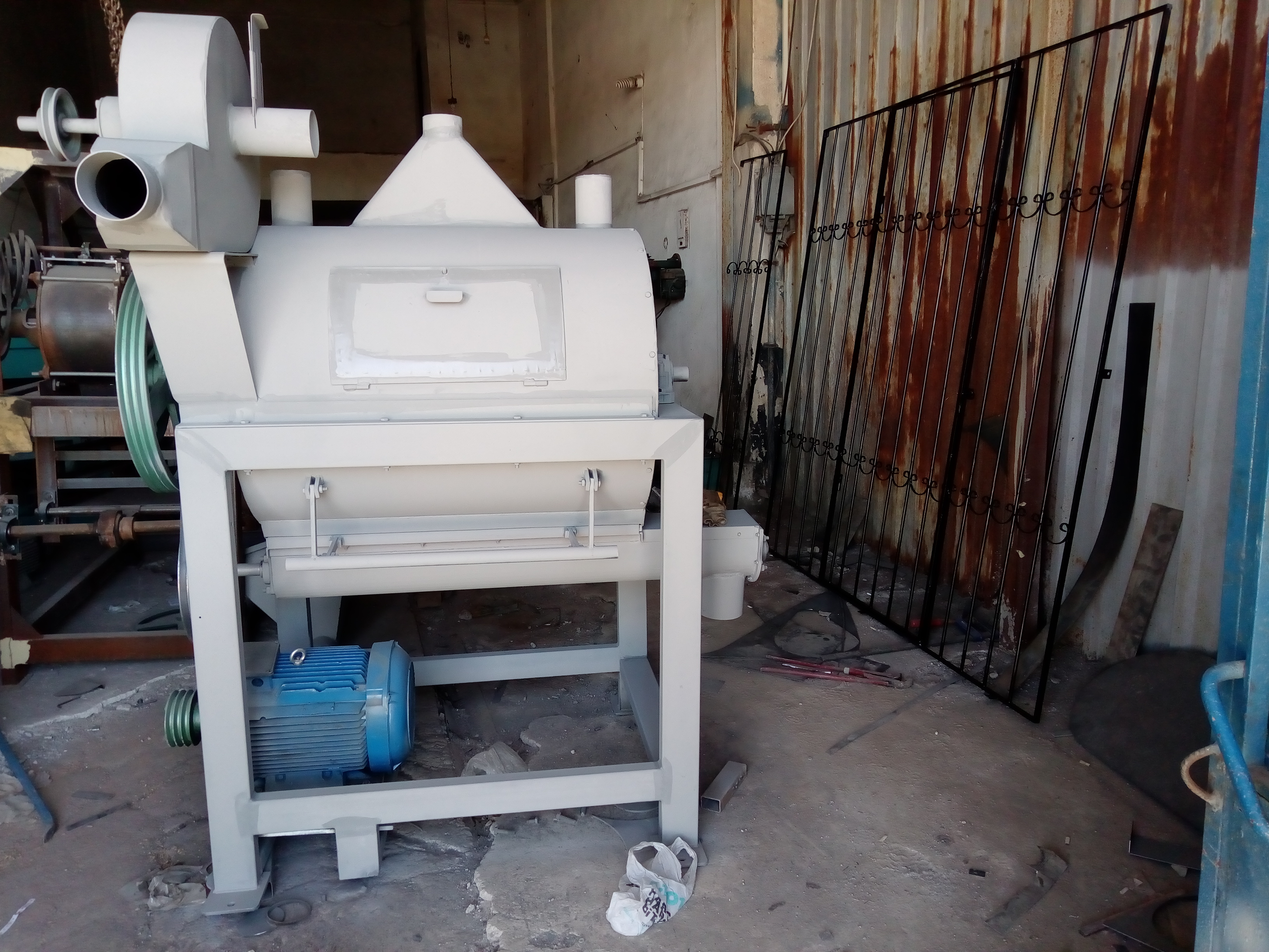 Atölye ve Teslime Hazırladığımız Makinelerimiz